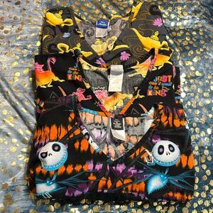 Scrub tops Aladdin lion king nightmare before Christmas medical office size XL